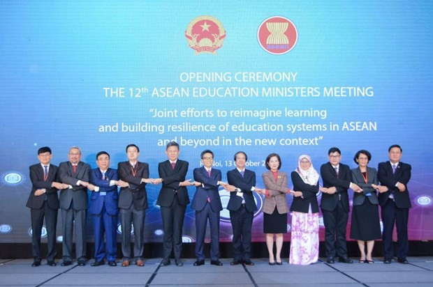 Vietnam calls on joint efforts of ASEAN to maintain learning activities