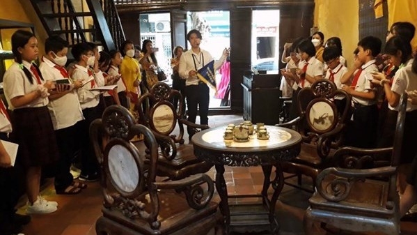New tourism model educating students on Hanoi launched