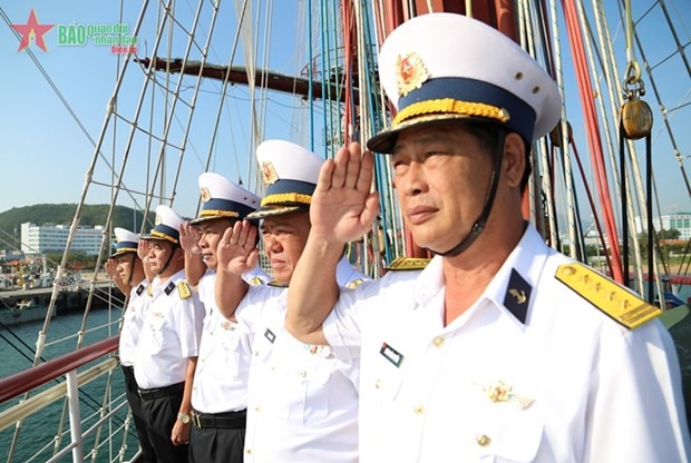 Sailing Ship 286-Le Quy Don successfully completes military diplomatic mission. (PHoto: VNA)