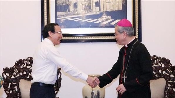 HCM City's Party Secretary extends congratulations to new President of Catholic Bishops’ Conference