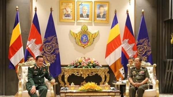Vietnam, Cambodia enhance military relations