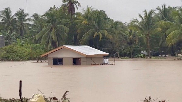 Philippines: 72 người thiệt mạng vì bão Nalgae