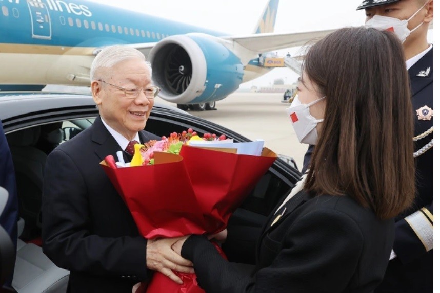 Tổng Bí thư Nguyễn Phú Trọng đến Bắc Kinh, bắt đầu thăm chính thức Trung Quốc