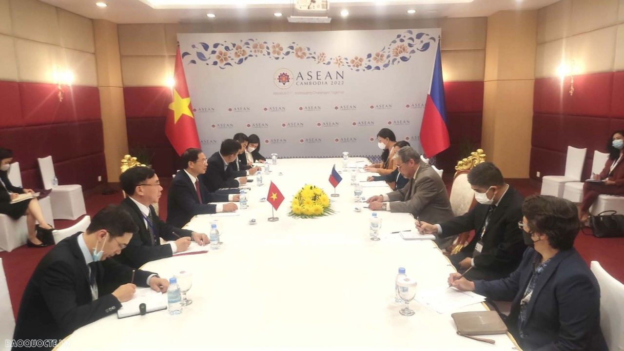 Vietnam-Philippines strategic partnership records sound growth: Ministers