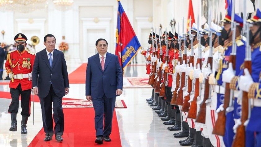 Vietnam, Cambodia issue Joint Statement to further develop friendship, cooperation