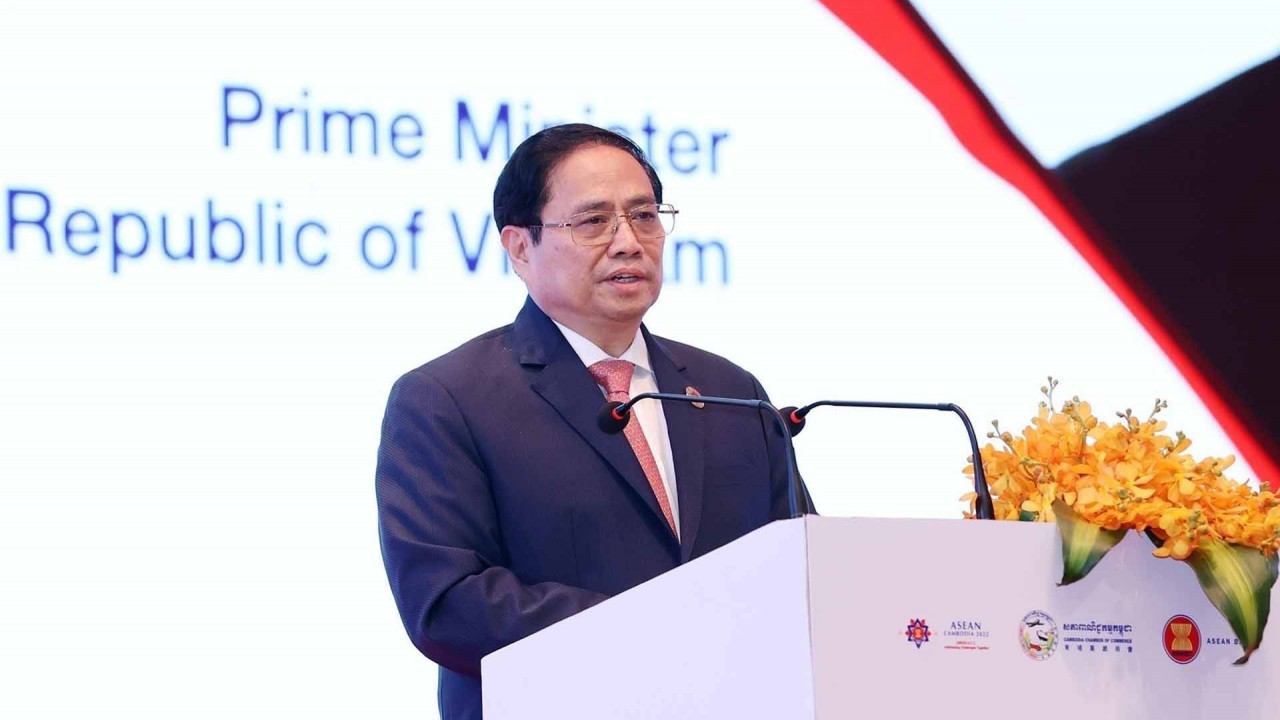 Prime Minister attends ABIS 2022, committing to create best business environment