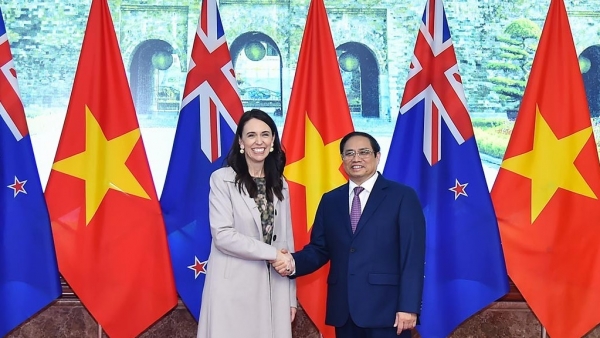 Welcome ceremony held for New Zealand Prime Minister