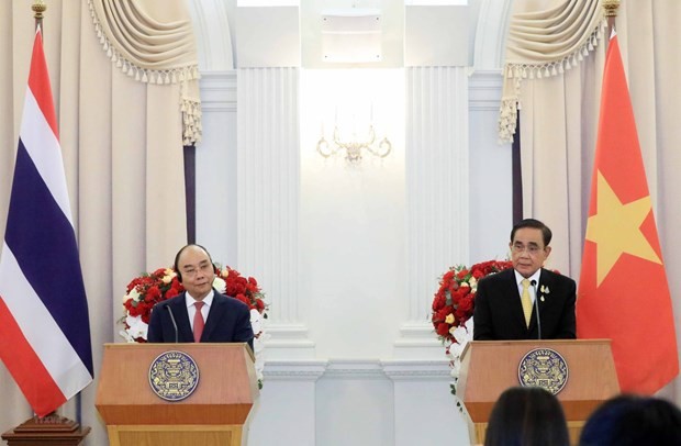 Vietnamese President, Thai Prime Minister co-chair press conference