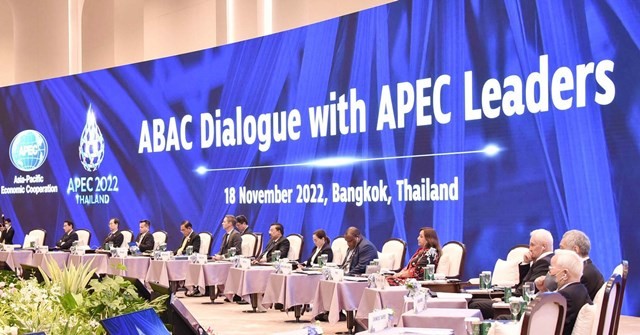 President attends ABAC dialogue with APEC Leaders