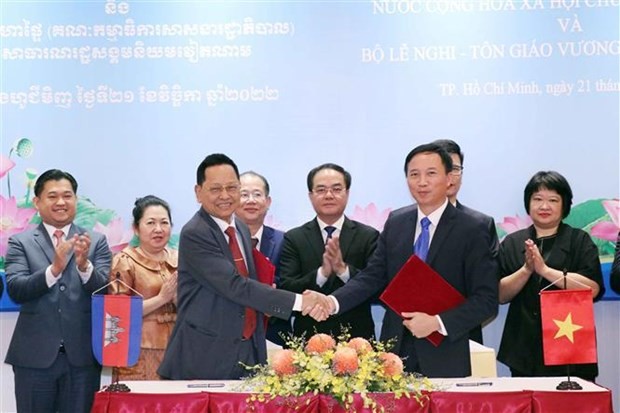 Vietnam, Cambodia reinforce religious cooperation