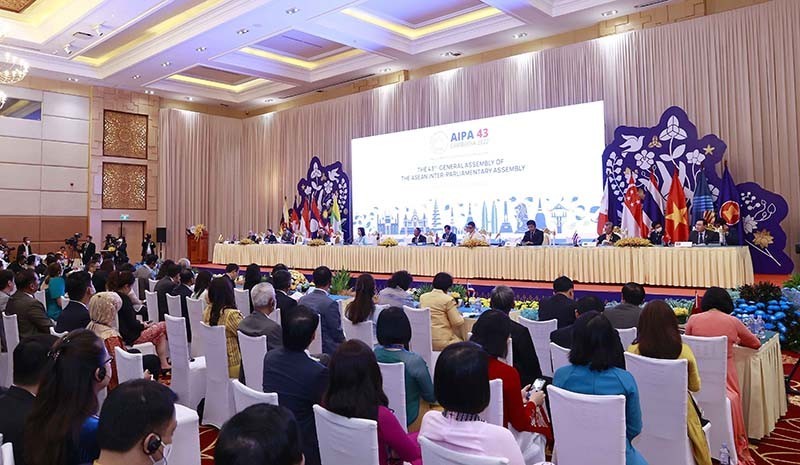 Vietnam's NA to make efforts for commitments, resolutions passed at AIPA-43