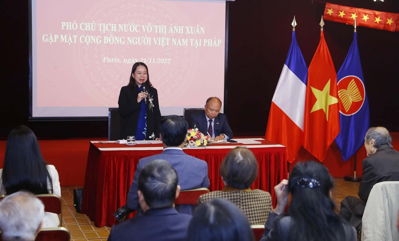 Vice President urges OVs in France further contribute to Vietnam-France ties