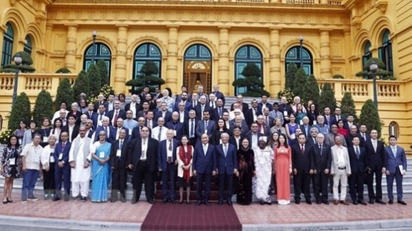 President hosts delegates to WPC's 22nd Assembly in Hanoi
