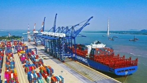 HCM City works to develop seaport infrastructure