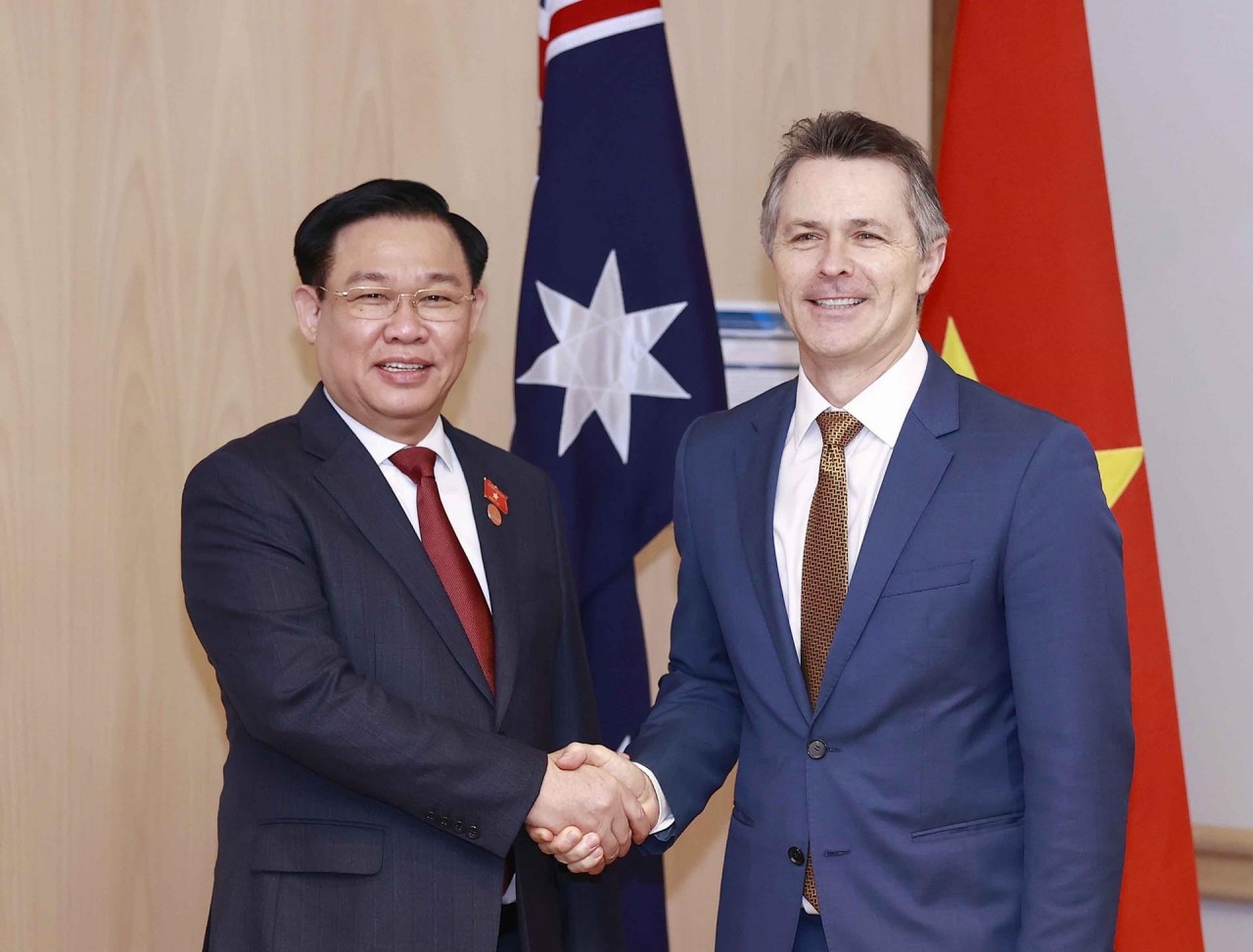 NA Chairman meets Australian Minister, parliamentarians