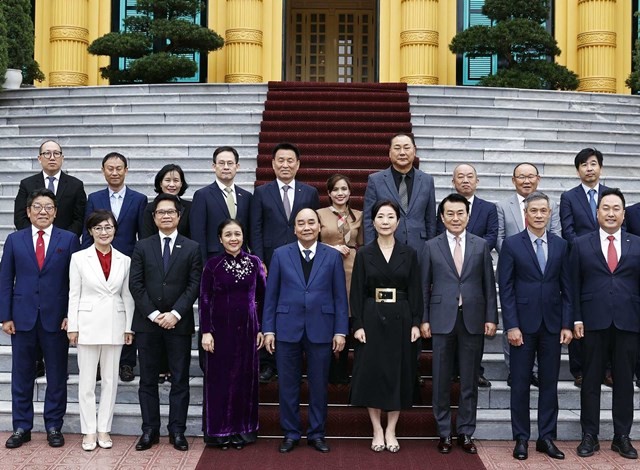 President Nguyen Xuan Phuc met representatives from organisations of Koreans in Vietnam