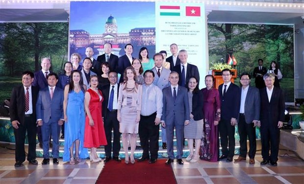 To popularise heritage and traditions of Hungary in Vietnam
