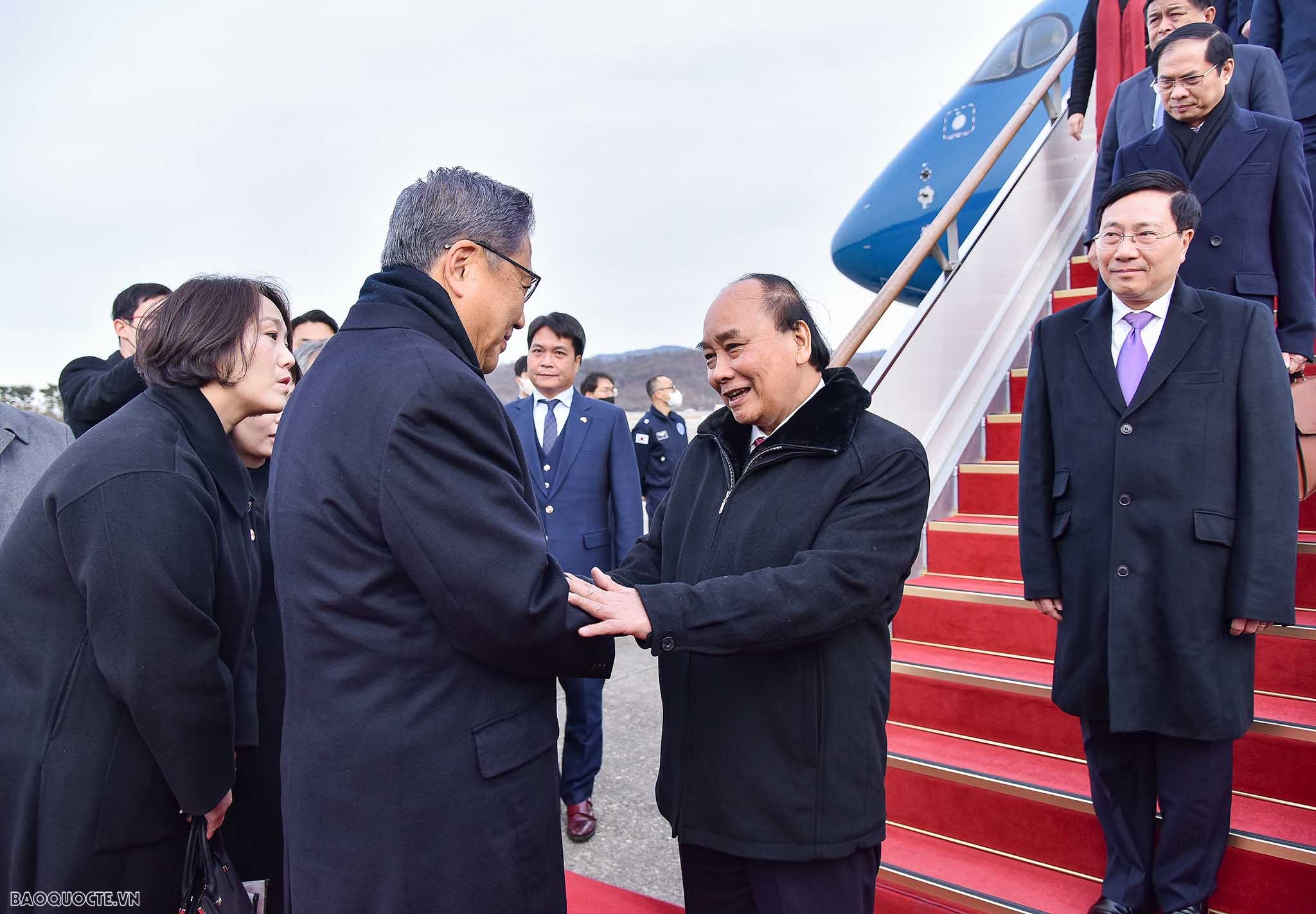 President arrives in Seoul, beginning state visit to RoK | Politics | Vietnam+ (VietnamPlus)