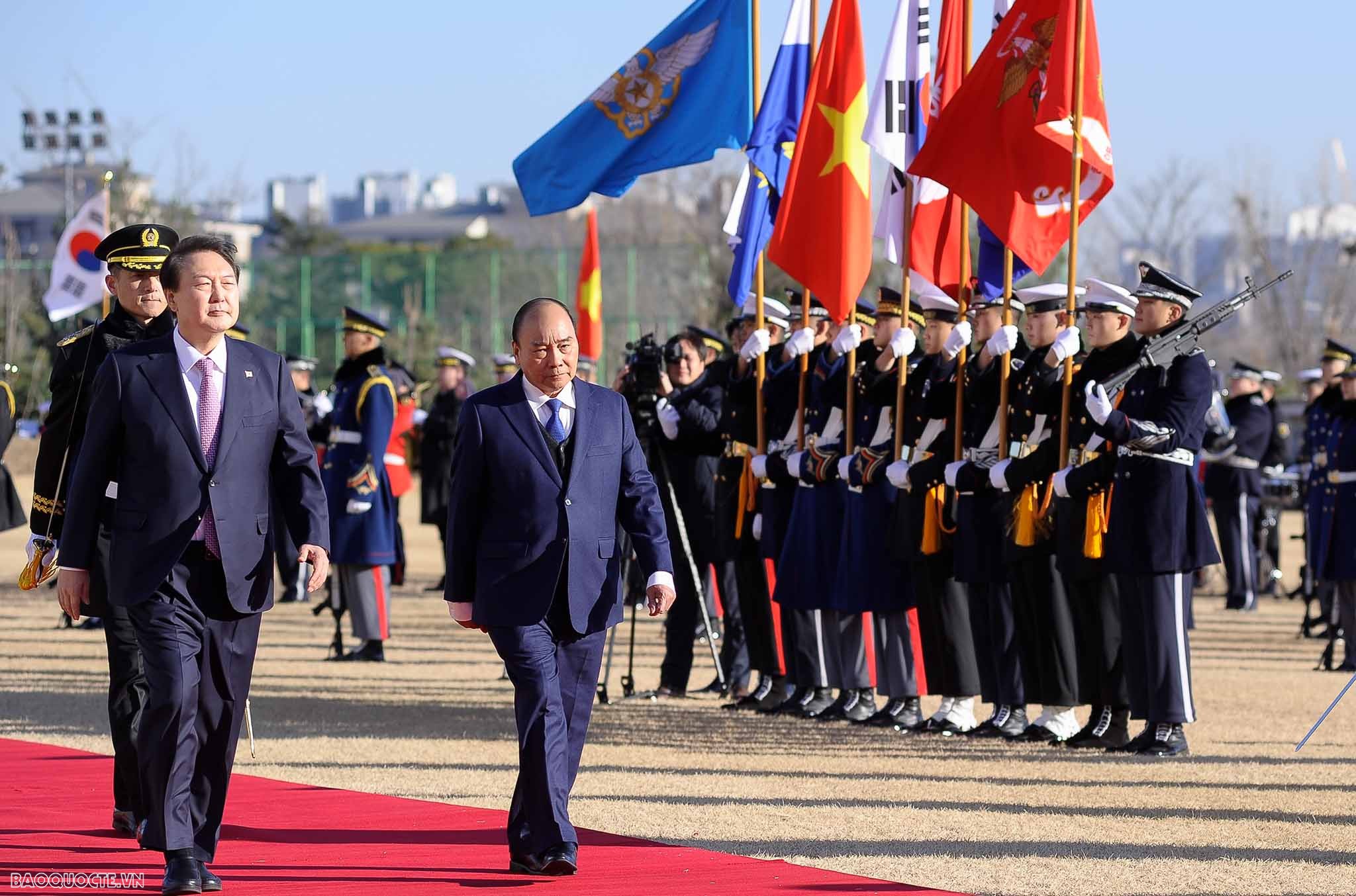 Official welcome ceremony held for President Nguyen Xuan Phuc in RoK