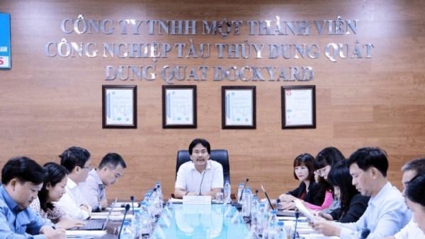 PetroVietnam delegation worked with Dung Quat Shipbuilding Industry Company Limited