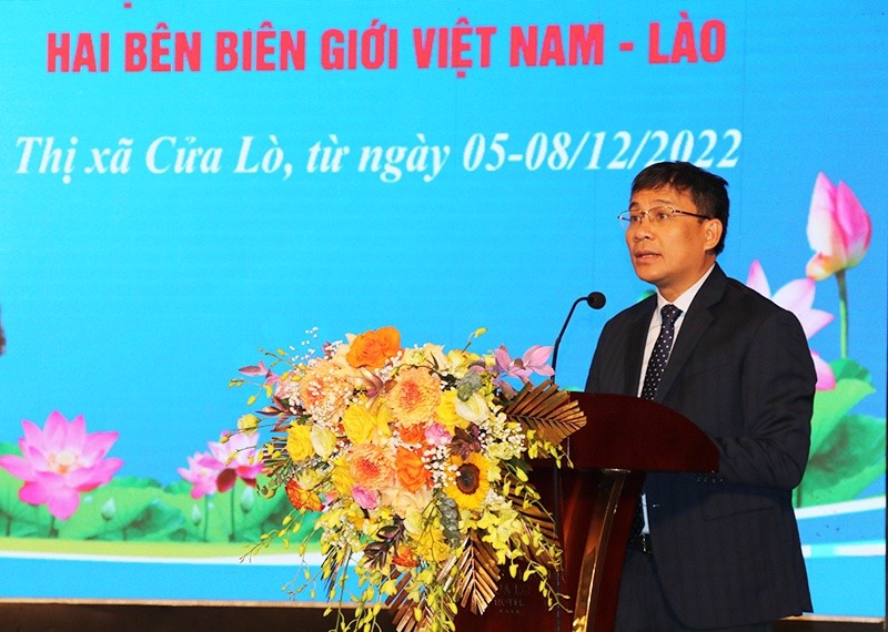 Thứ trưởng Thường trực Bộ Ngoại giao Nguyễn Minh Vũ phát biểu tham luận tại Hội nghị.