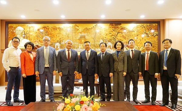 Hanoi promotes stronger partnership with Australia’s Gold Coast city