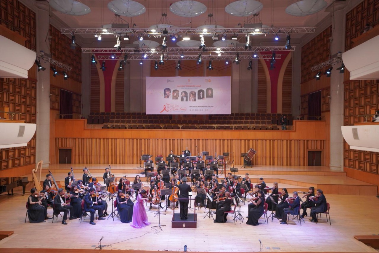 Young talent symphony concert 'Girls deserve to shine' Young talent symphony concert 'Girls deserve to shine'