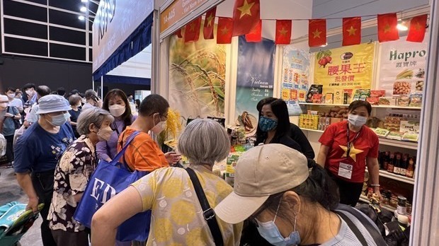 Vietnamese firms attend 56th Hong Kong Brands and Products Expo