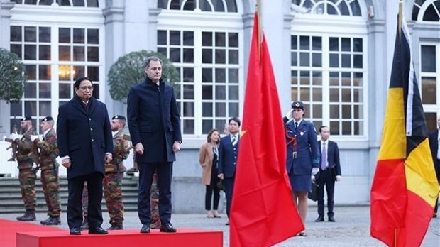 Prime Minister Pham Minh Chinh, Belgian counterpart Alexander De Croo hold talks