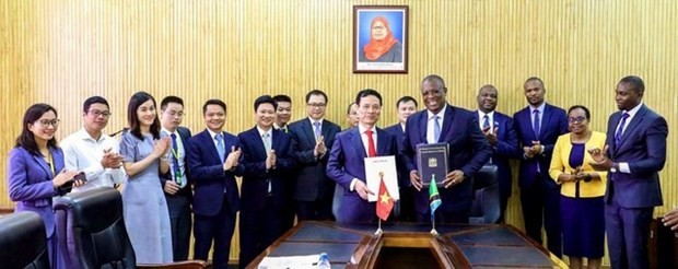 Vietnam, Tanzania promote friendship traditional ties