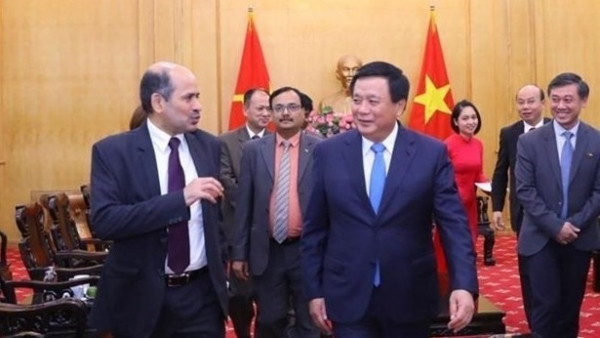 HCMA Director receives new Indian Ambassador to Vietnam