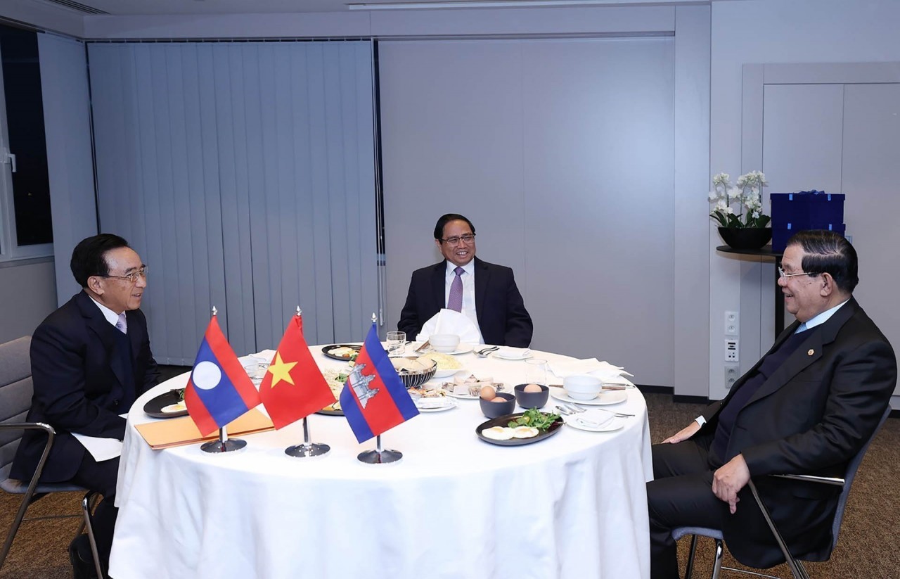 Vietnam, Laos, Cambodia Prime Ministers meet in Belgium