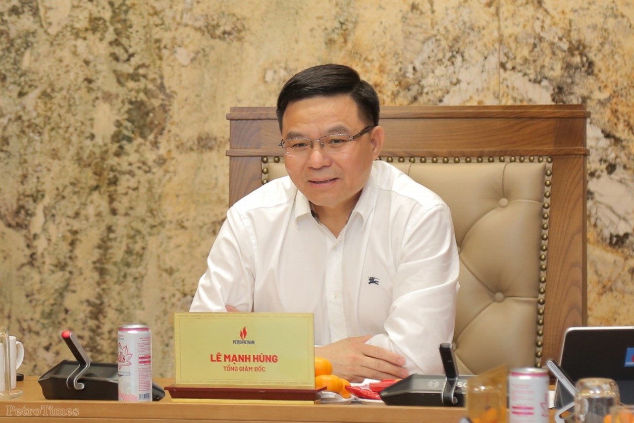 Petrovietnam General Director Le Manh Hung speaks at the meeting. (Source: Petro Times)