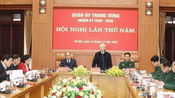 General Secretary Nguyen Phu Trong chairs Central Military Commission session