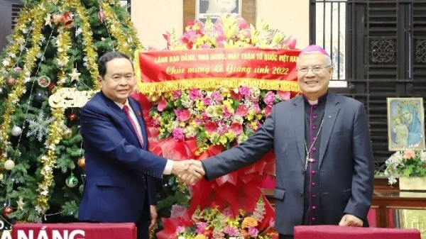 NA Vice Chairman extends Christmas greetings 2022 to Catholics in Da Nang