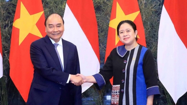 President Nguyen Xuan Phuc meets Indonesian parliamentary leaders in Jakarta