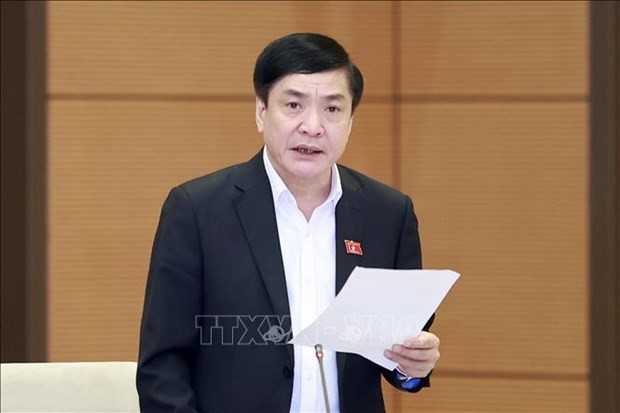 NA General Secretary Bui Van Cuong announces the NA Standing Committee’s conclusion about the organising of the second extraordinary session. (Source: VNA)