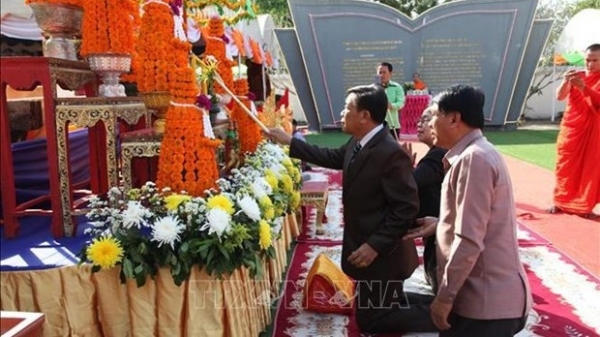 Ceremony to pay respects to martyrs of Laos-Vietnam combat alliance
