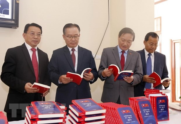 Ceremony to release book on 60 years of Vietnam-Laos relations in Vientiane