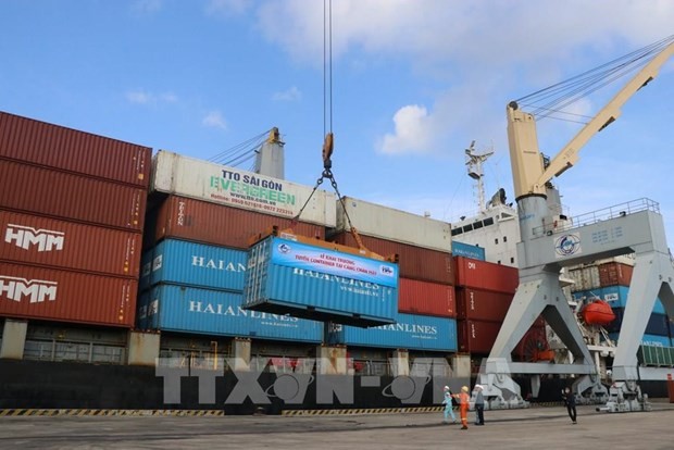 Over 733 million tonnes of cargo handled at Vietnamese seaports