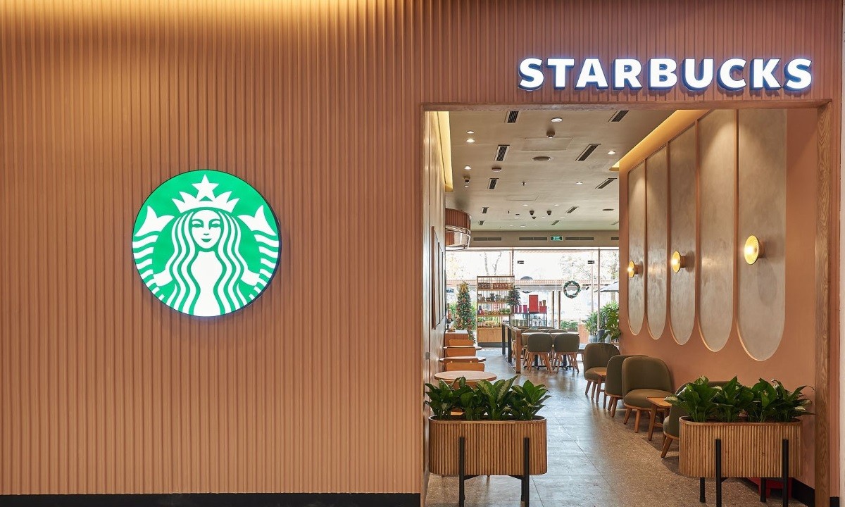 Starbucks set to open 100th store in Vietnam. (Photo source: Vnexpress)