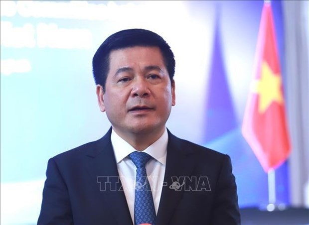 Minister of Industry and Trade Nguyen Hong Dien. (Photo: VNA)