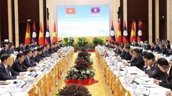 Vietnamese, Lao Prime Ministers co-chair 45th Inter-Governmental Committee’s meeting