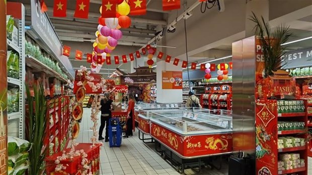The Vietnamese booth at Carrefour supermarket in Lyon. (Source: VNA)