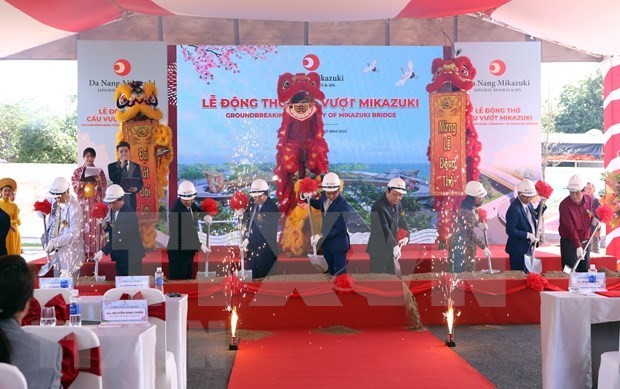 Japanese group starts work on 1.8 million USD overpass in Da Nang
