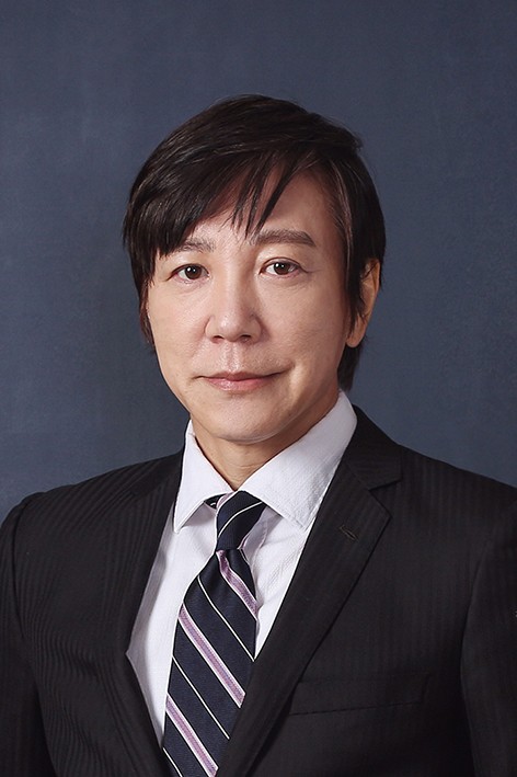 Chief Representative JETRO Hanoi Takeo Nakajima.