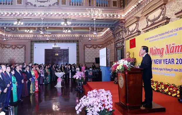 Ho Chi Minh City leaders meets diplomatic corps, foreign businesses