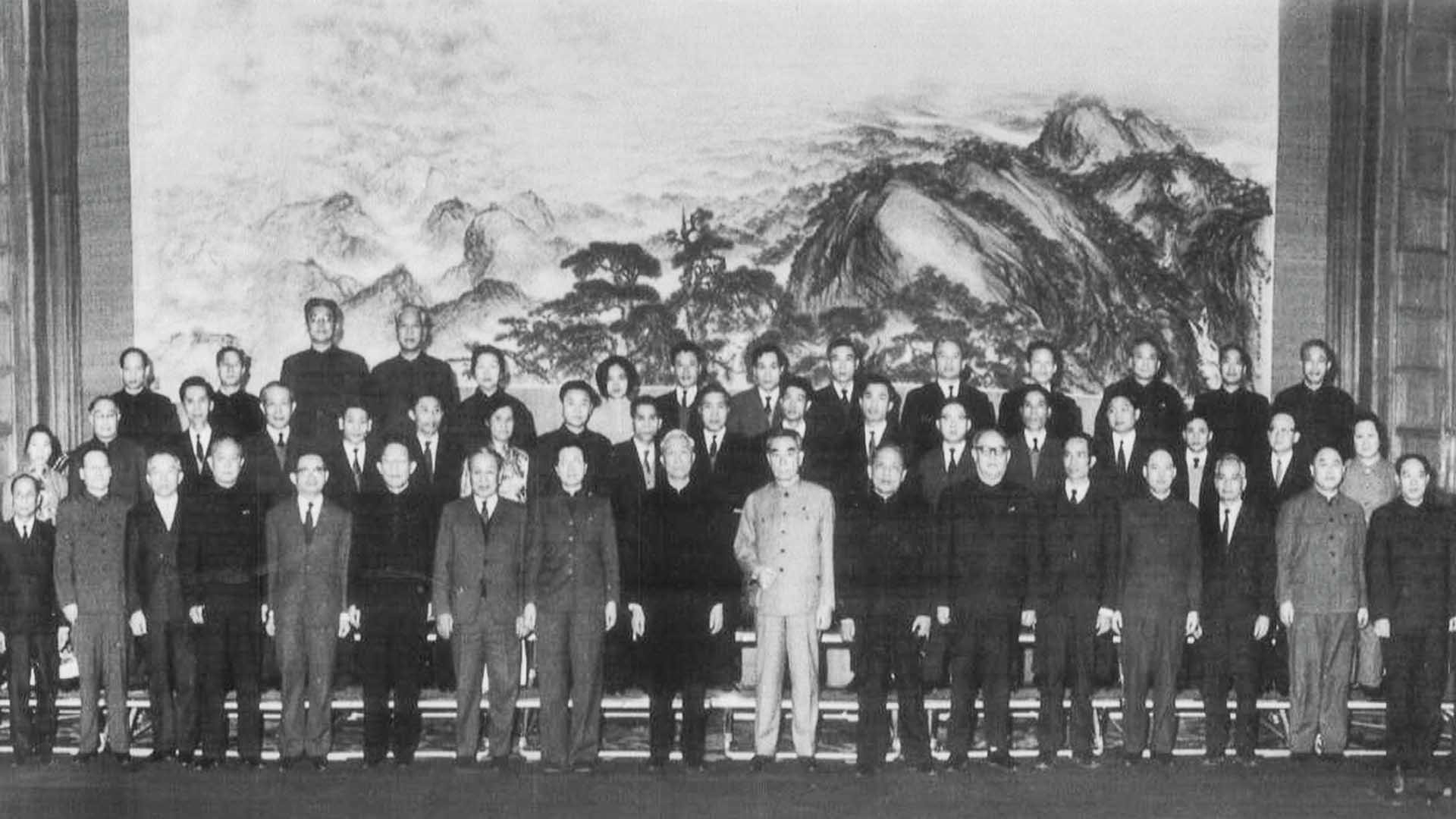 From Geneva to Paris: On the issue of strategic self-reliance