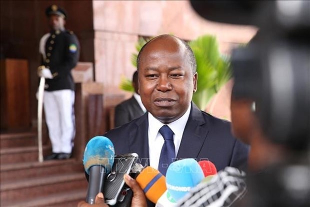 Prime Minister Pham Minh Chinh congratulates Gabonese Republic’s new PM