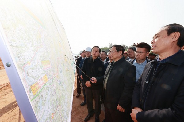 PM Pham Minh Chinh inspects Tuyen Quang-Phu Tho expressway project